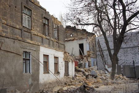 В Одессе обрушился еще один жилой дом