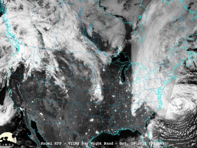 Ночная съемка 29 октября. © Радометр Suite, спутник VIIRS | NASA