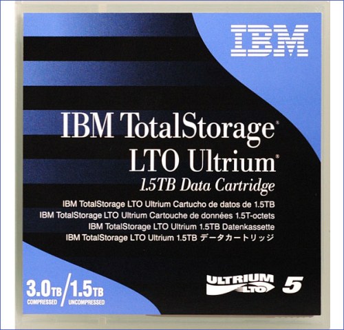 Магнитная кассета для компьютерных данных от IBM