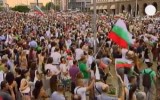 Массовый антиправительственный протест в столице Болгарии - Софии. Кадр Euronews