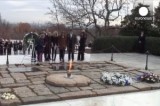 Возложение венков к могиле Джона Кеннеди. Кадр Euronews