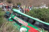 В Перу пассажирский автобус вылетел в канаву. Кадр NTDTV