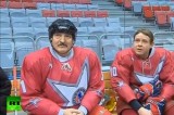 Лукашенко в хоккейной экипировке. Кадр RT