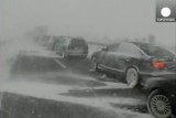 Метели и снегопады в Румынии. Кадр Euronews