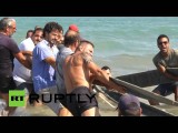 Семь китов выбросились на итальянский пляж